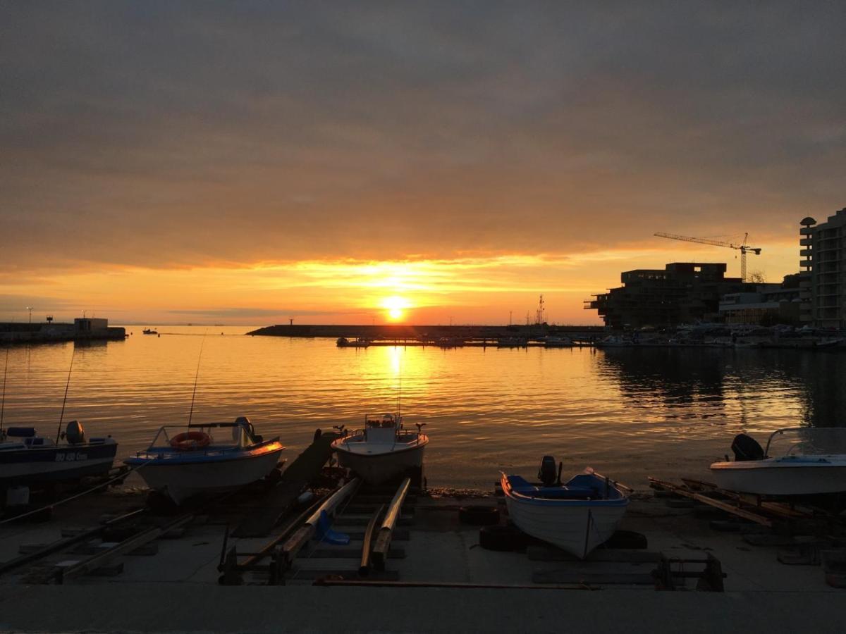 Apartments Sea Sounds Pomorie Kültér fotó