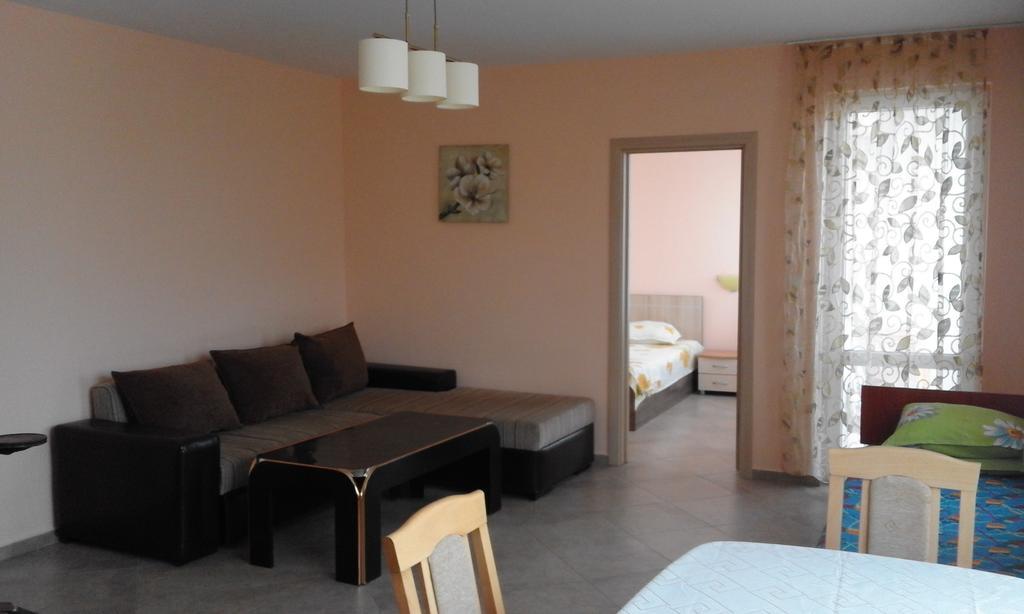 Apartments Sea Sounds Pomorie Kültér fotó