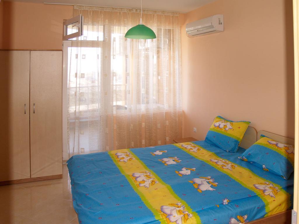 Apartments Sea Sounds Pomorie Kültér fotó