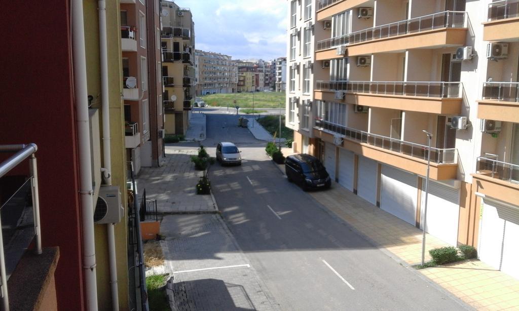 Apartments Sea Sounds Pomorie Kültér fotó